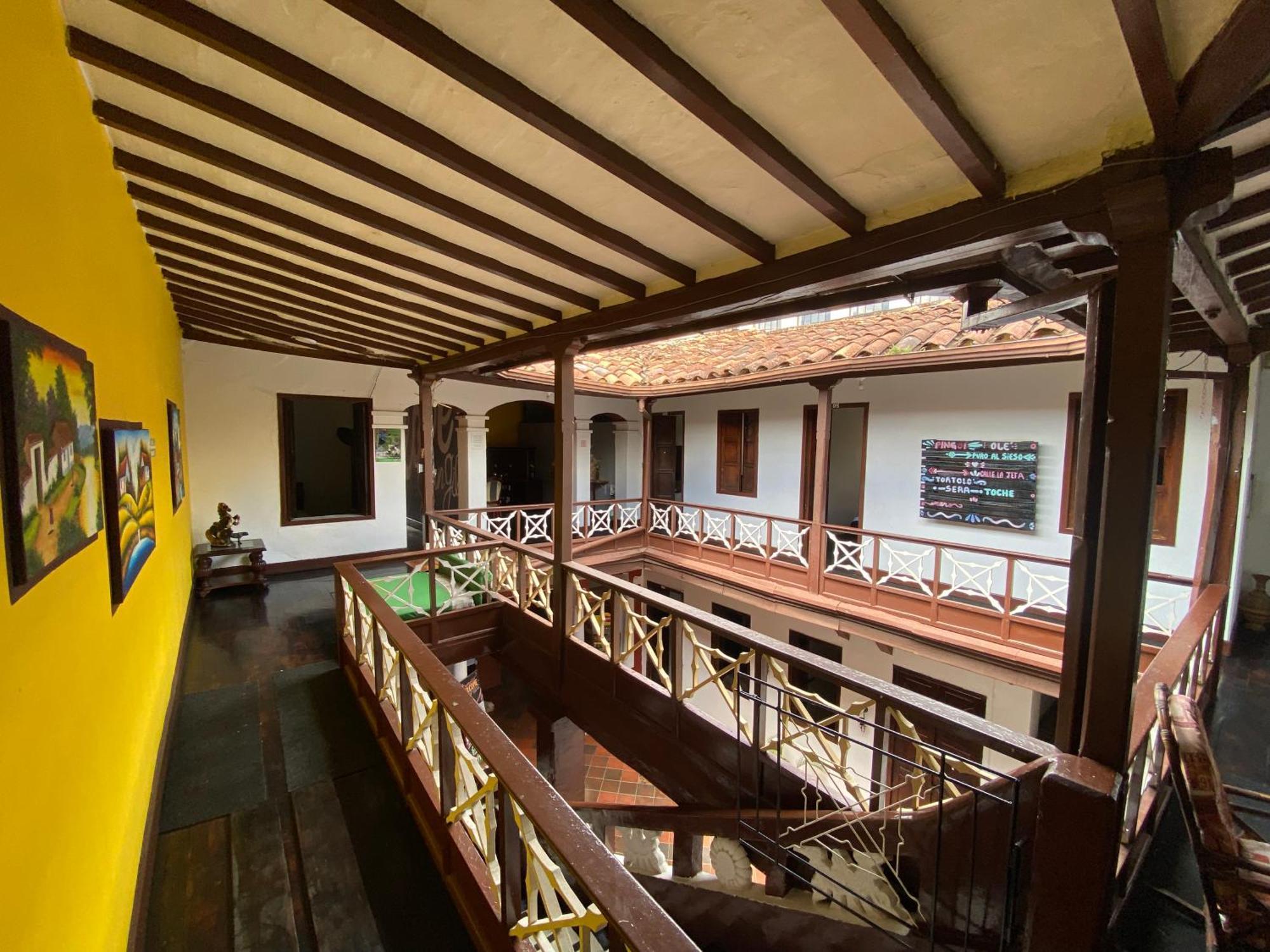 Hostel La Casona Don Juan San Gil Exterior foto